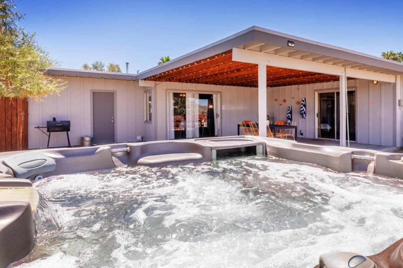 约书亚树Made In The Shade - Central, Hot Tub, Ac, Sleeps 8别墅 外观 照片
